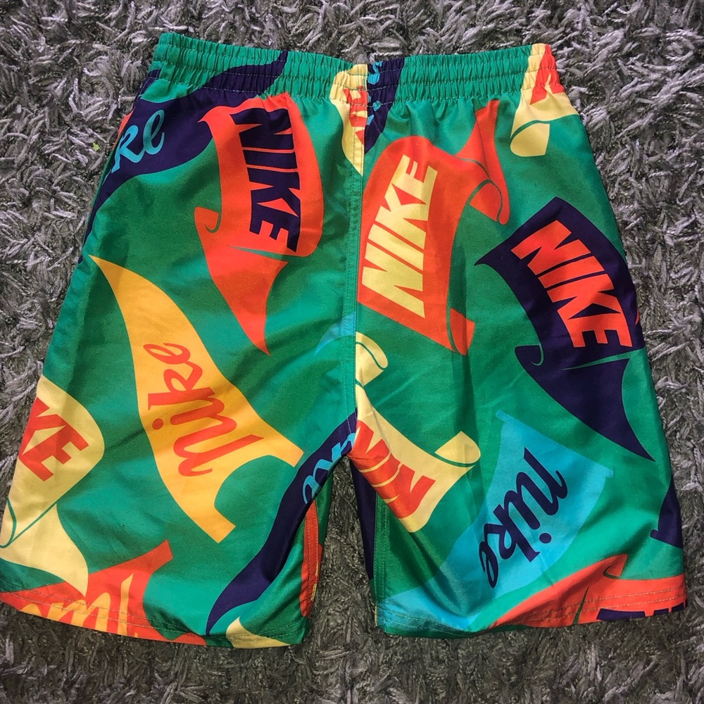 Boys Nike Logo Swimsuit, Size M - Picture 2 of 6